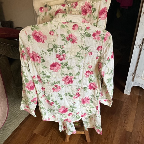 Lauren small ladies pajama set - Picture 2 of 8